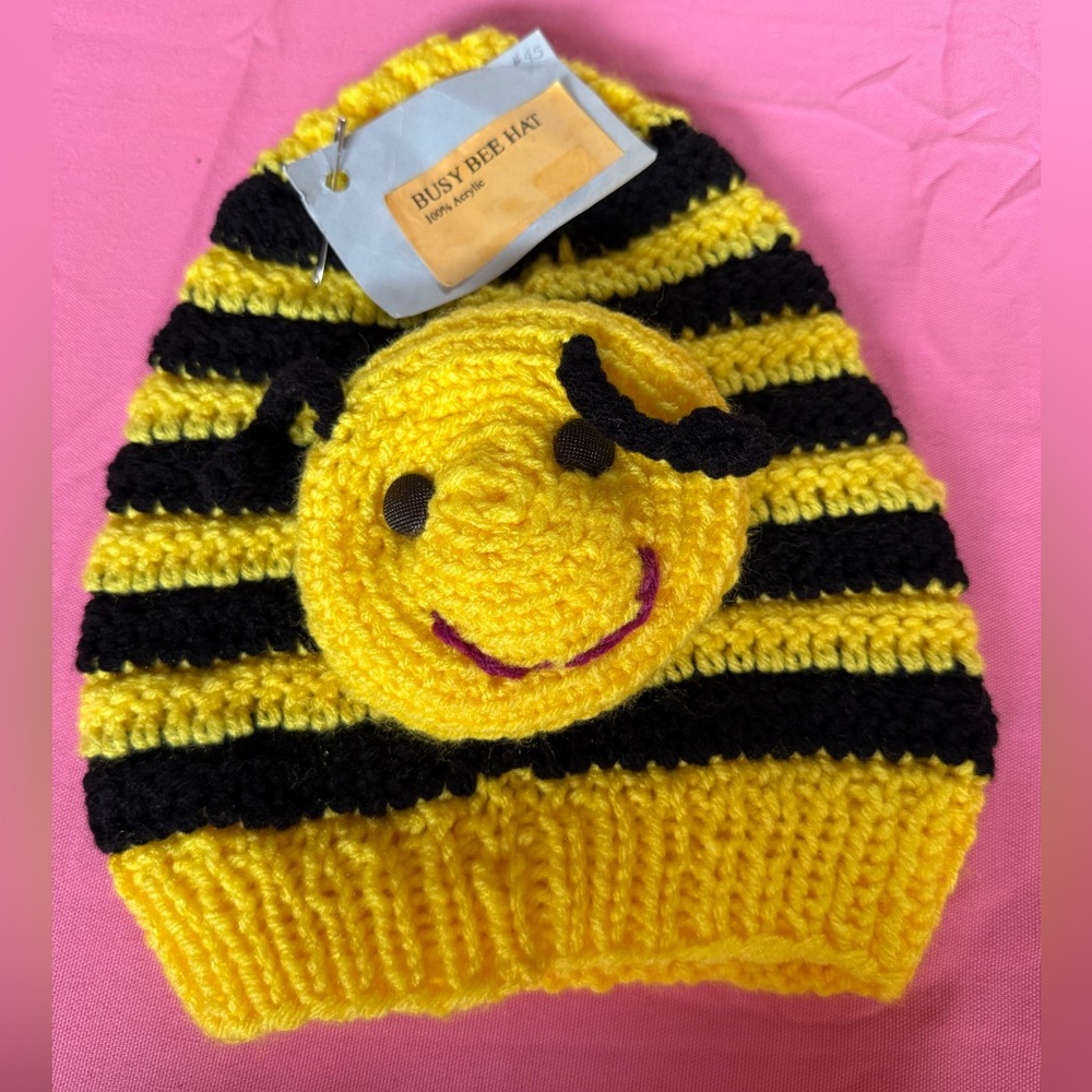 Bumble Bee Handmade Hat NEW NWT unisex